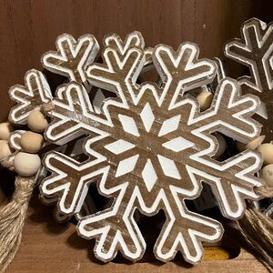 The Christmas Shoppe Tray Garlands x 3